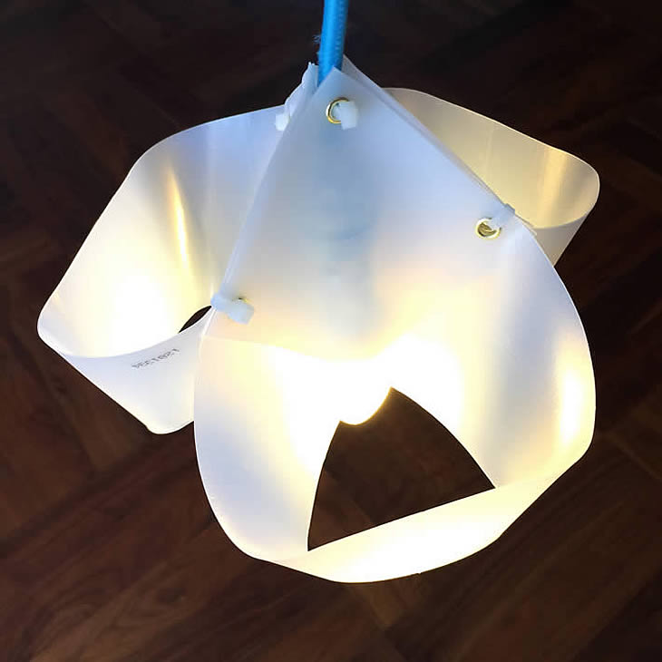GilbertsDesign_MilkClover1_03 MilkClover1: upcycled milk cartons lamp by Gilbert de Rooij