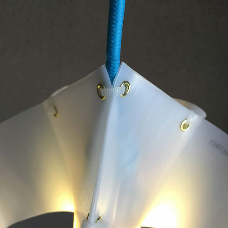 GilbertsDesign_MilkClover1_04 MilkClover1: upcycled milk cartons lamp by Gilbert de Rooij