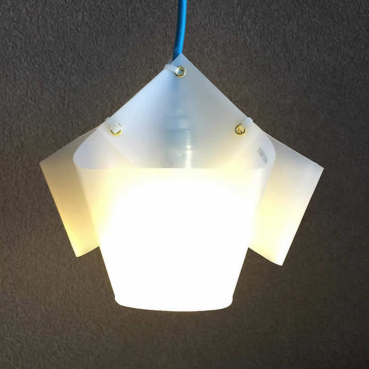GilbertsDesign_MilkClover1_06 MilkClover1: upcycled milk cartons lamp by Gilbert de Rooij