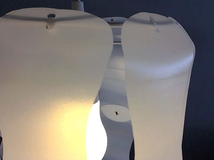 GilbertsDesign_MilkDrop_Lamp_02 MilkDrop: upcycle milk cartons lampshade by Gilbert de Rooij
