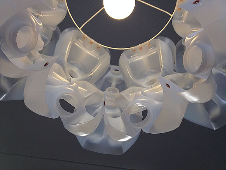GilbertsDesign_MilkFlower_Pendant_05 MilkFlower: plastic milk cartons lampshade by Gilbert de Rooij