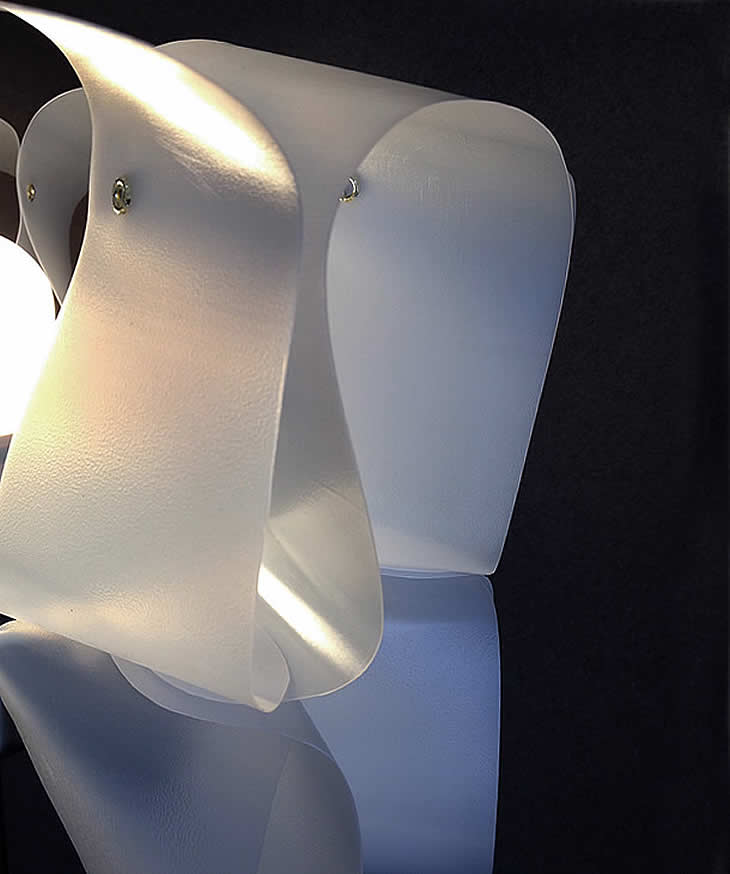 GilbertsDesign_MilkWaves_Lamp_06 MilkWaves: upcycle milk cartons lampshade by Gilbert de Rooij